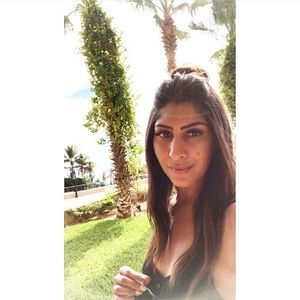 Meet your Posher, Natasha